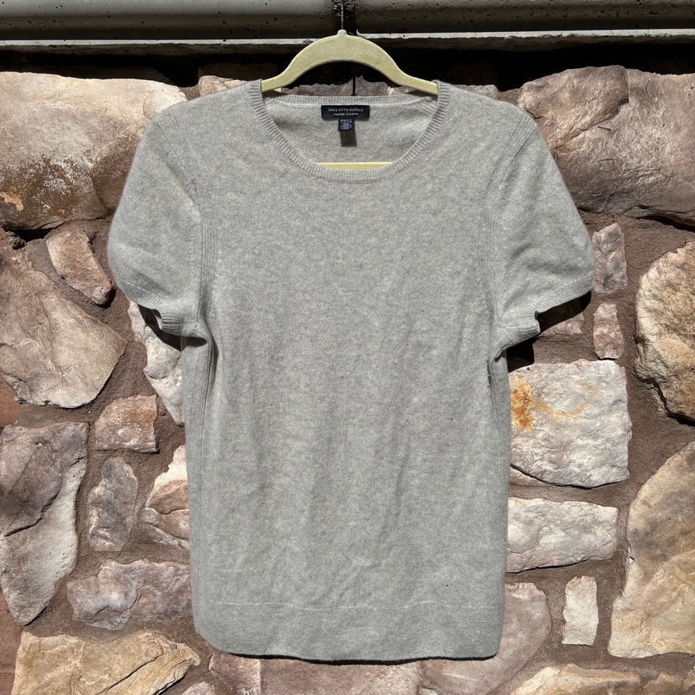 Saks Fifth Avenue Women's Short Sleeves Round Neck Cashmere Sweater Gray Size L